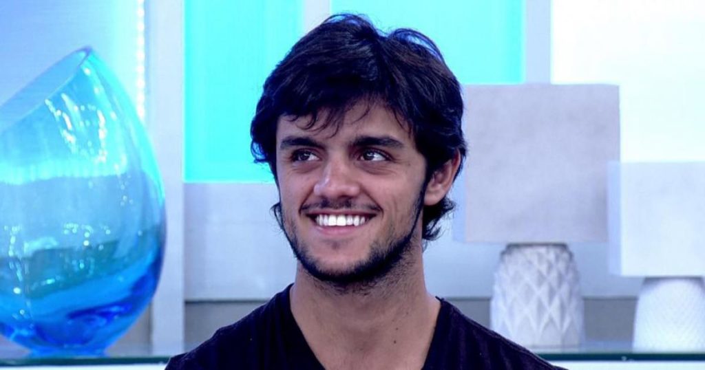 Felipe Simas