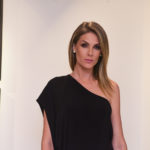 Ana Hickmann foi prestigiar a exposição "Constelações" em São Paulo (Leo Franco: AgNews)