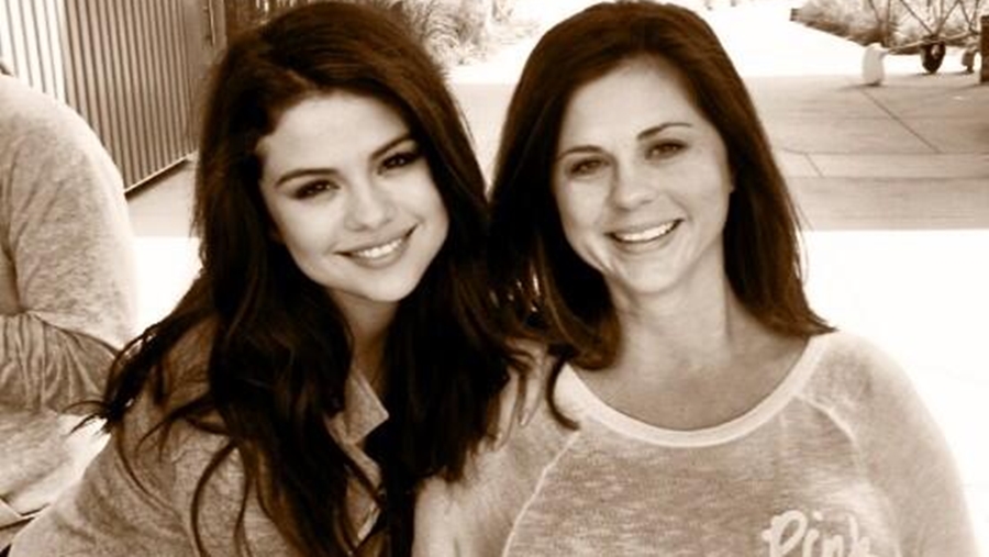 Selena Gomez e a mãe Mandy Teefey