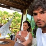 Deborah Secco e Hugo Moura em Fernando de Noronha