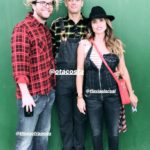 Thiago Fragoso, Otaviano Costa e Flávia Alessandra em arraial infantil