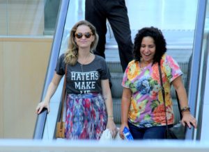 Fernanda Rodrigues em shopping do Rio de Janeiro