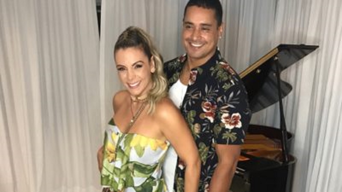 Carla Perez curte viagem incrível com Xanddy em Maldivas