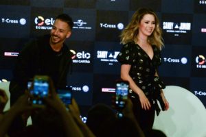 Sandy e Junior na coletiva de imprensa em São Paulo