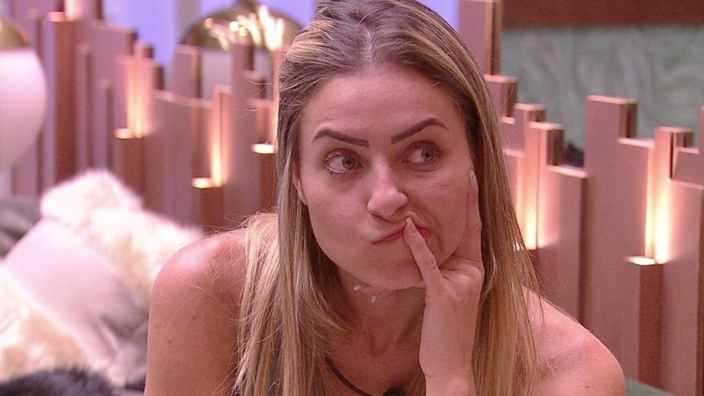 Paula do BBB19