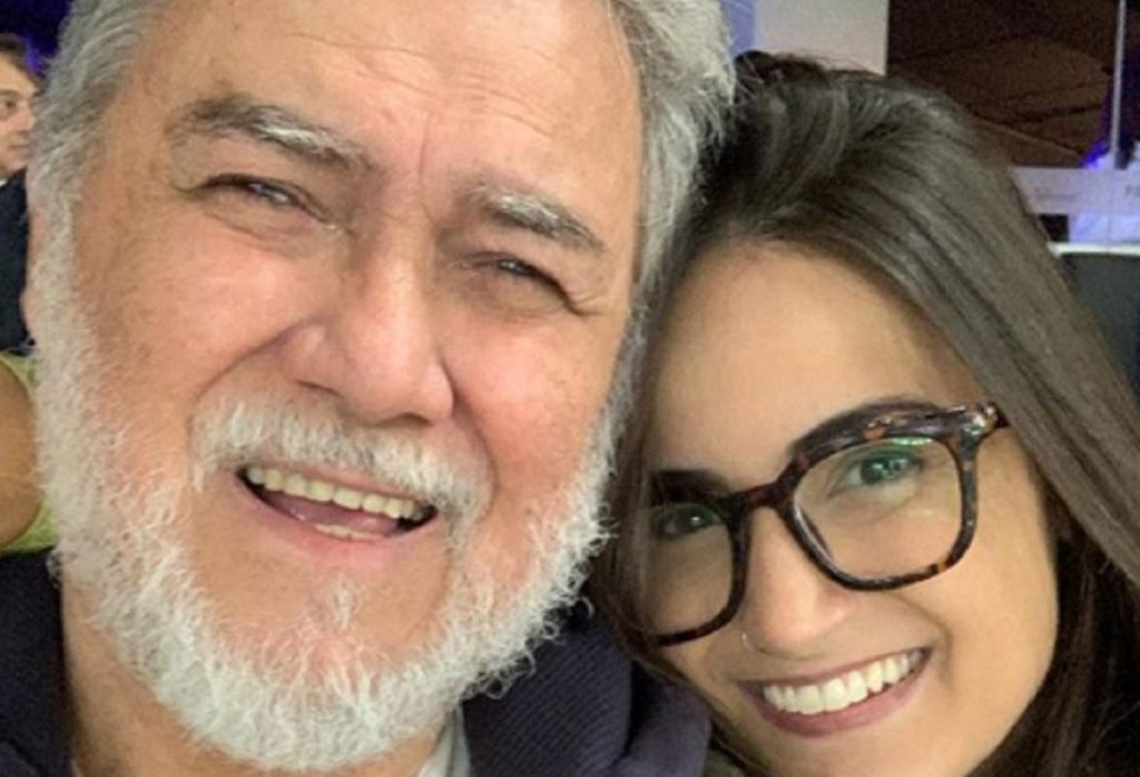 Mari Palma e pai