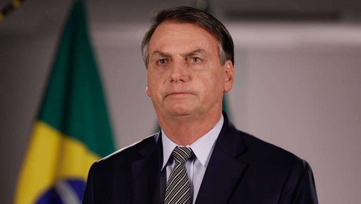 Presidente Jair Bolsonaro testa negativo para coronavírus: “Não acredite na mídia”