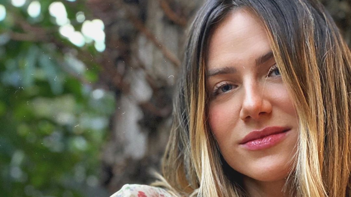 Giovanna Ewbank posa mostrando rostinho de Zyan: “Só sentir”