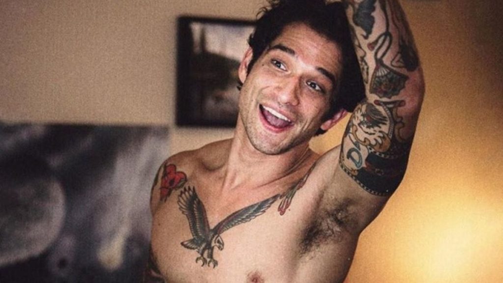 Tímido no OnlyFans? Tyler Posey já teve vídeo vazado onde aparece se masturbando