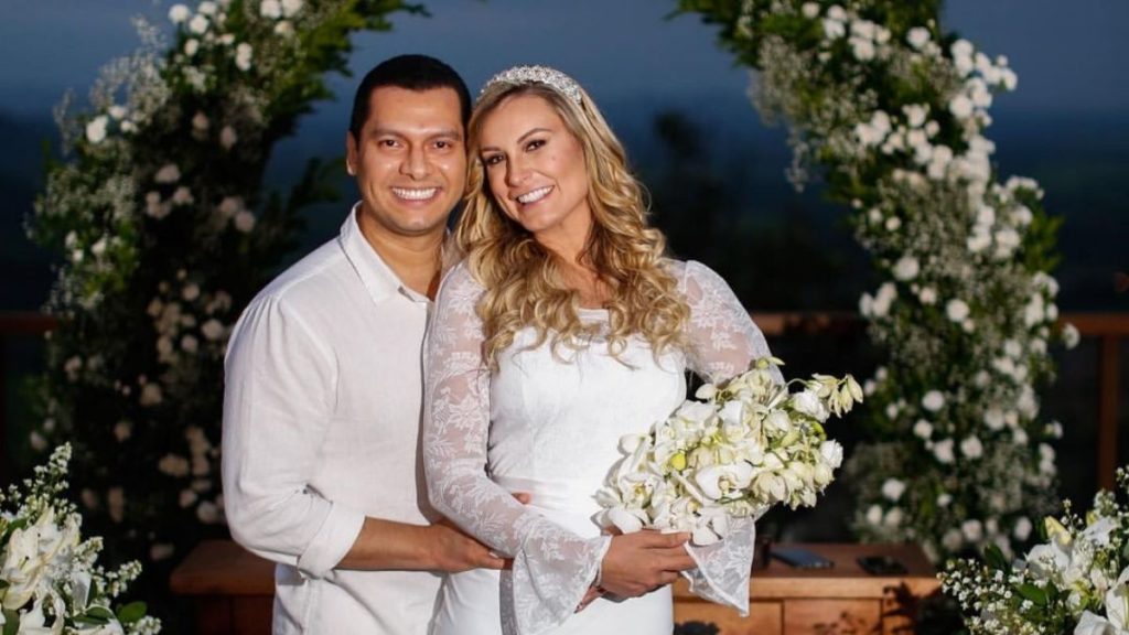 Andressa Urach e Thiago Lopes