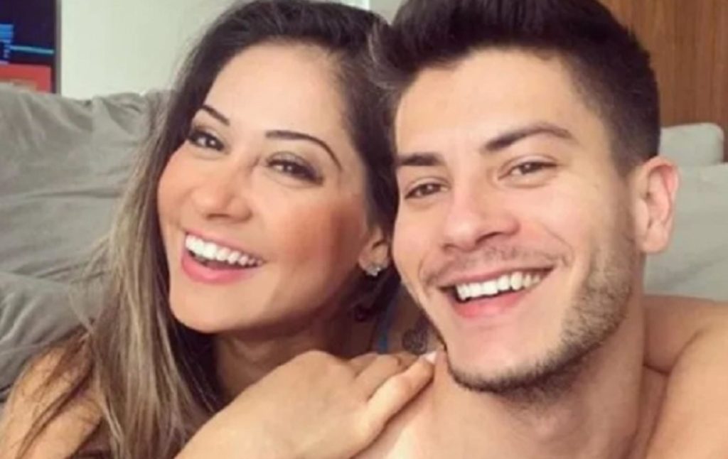 Arthur Aguiar e Mayra Cardi