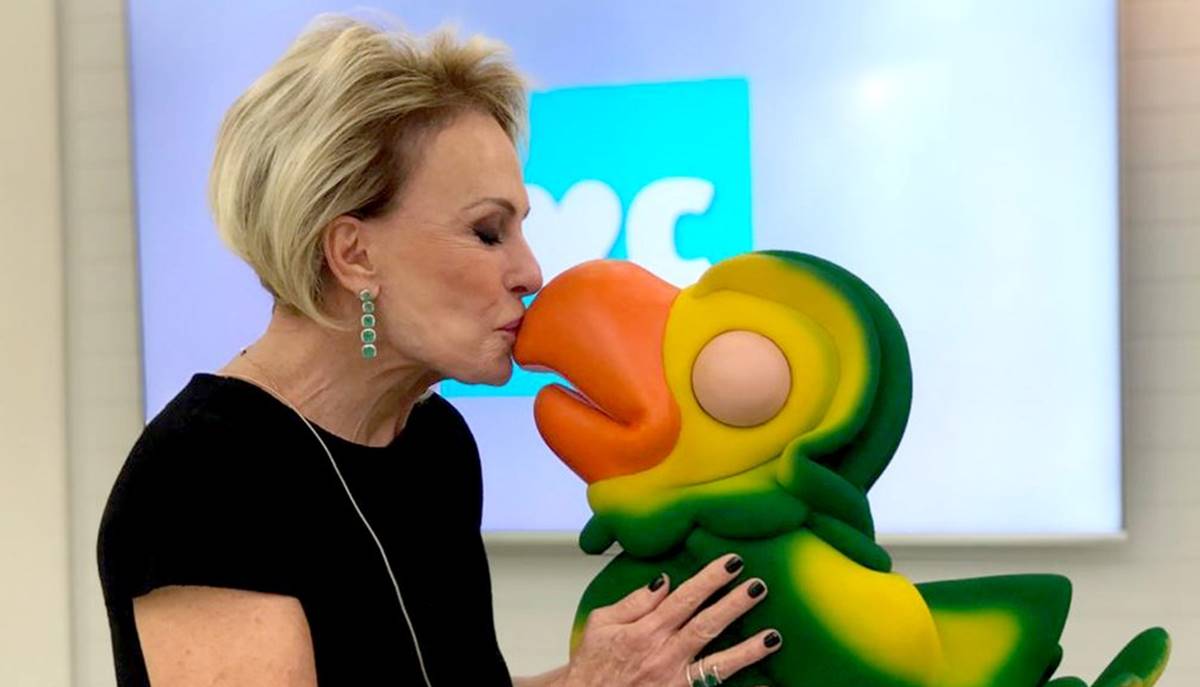 Ana Maria Braga lembra de aniversário de Louro José