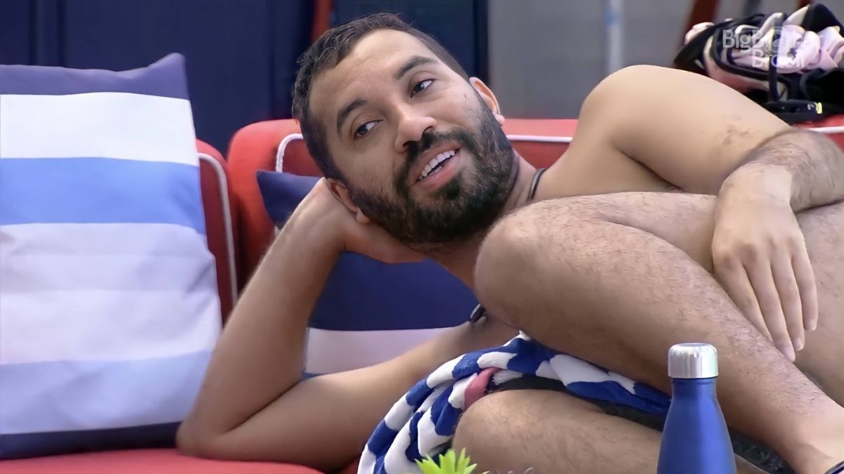 BBB21: Gilberto diz que não tem medo de ser cancelado e declara: “Eu quero é sexo”