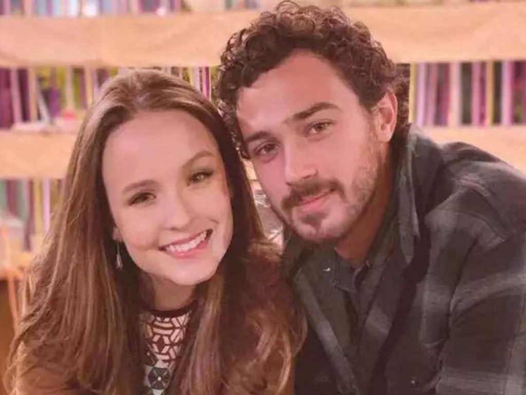 Larissa Manoela e André Luiz Frambach