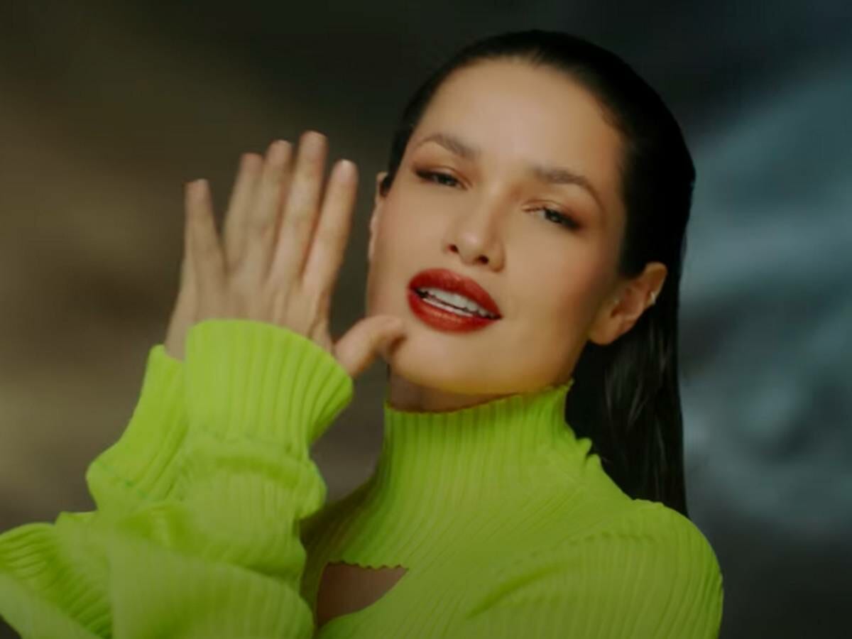 Juliette lança primeiro clipe e causa repercussão nas redes sociais