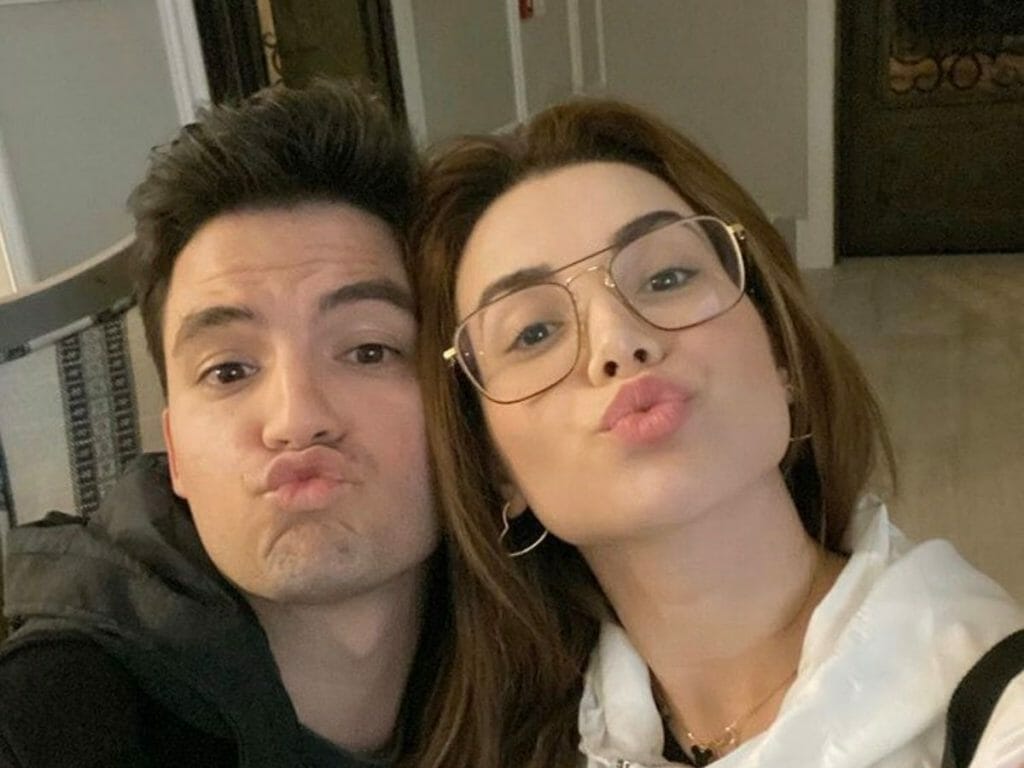 Felipe Neto e Bruna Gomes