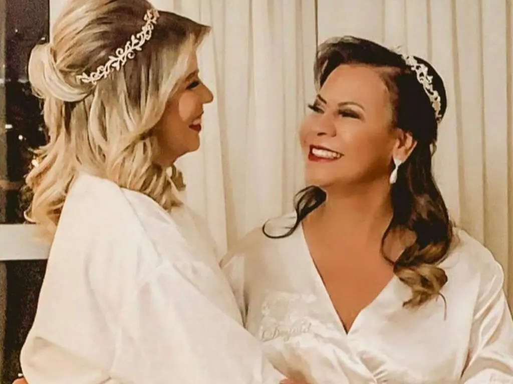 Marília Mendonça e a mãe, Ruth Dias