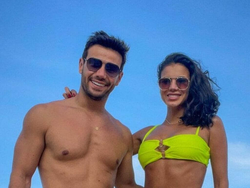 Mariano e Jakelyne Oliveira