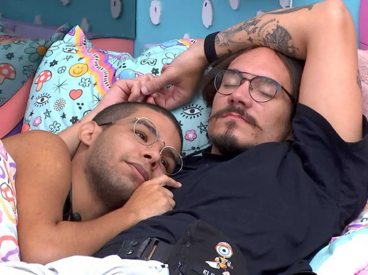 Vyni faz declaração de amor para Eliezer no BBB22: “deixar claro o quanto eu amo você”