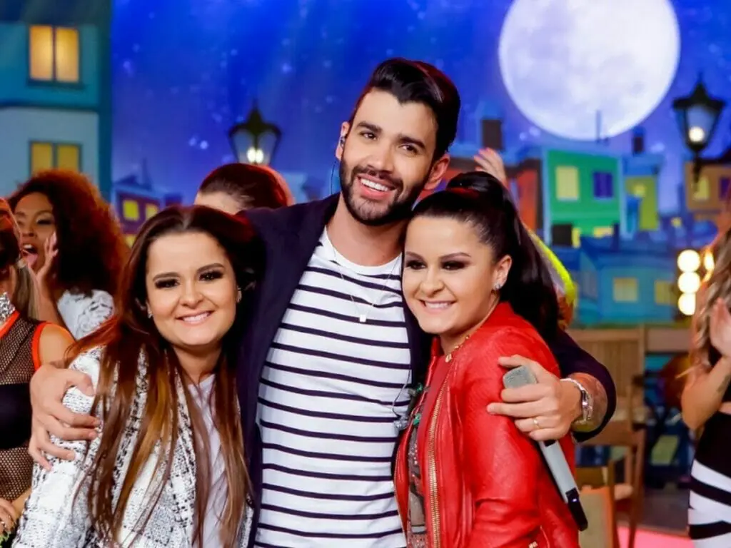 Gusttavo Lima com Maiara e Maraisa