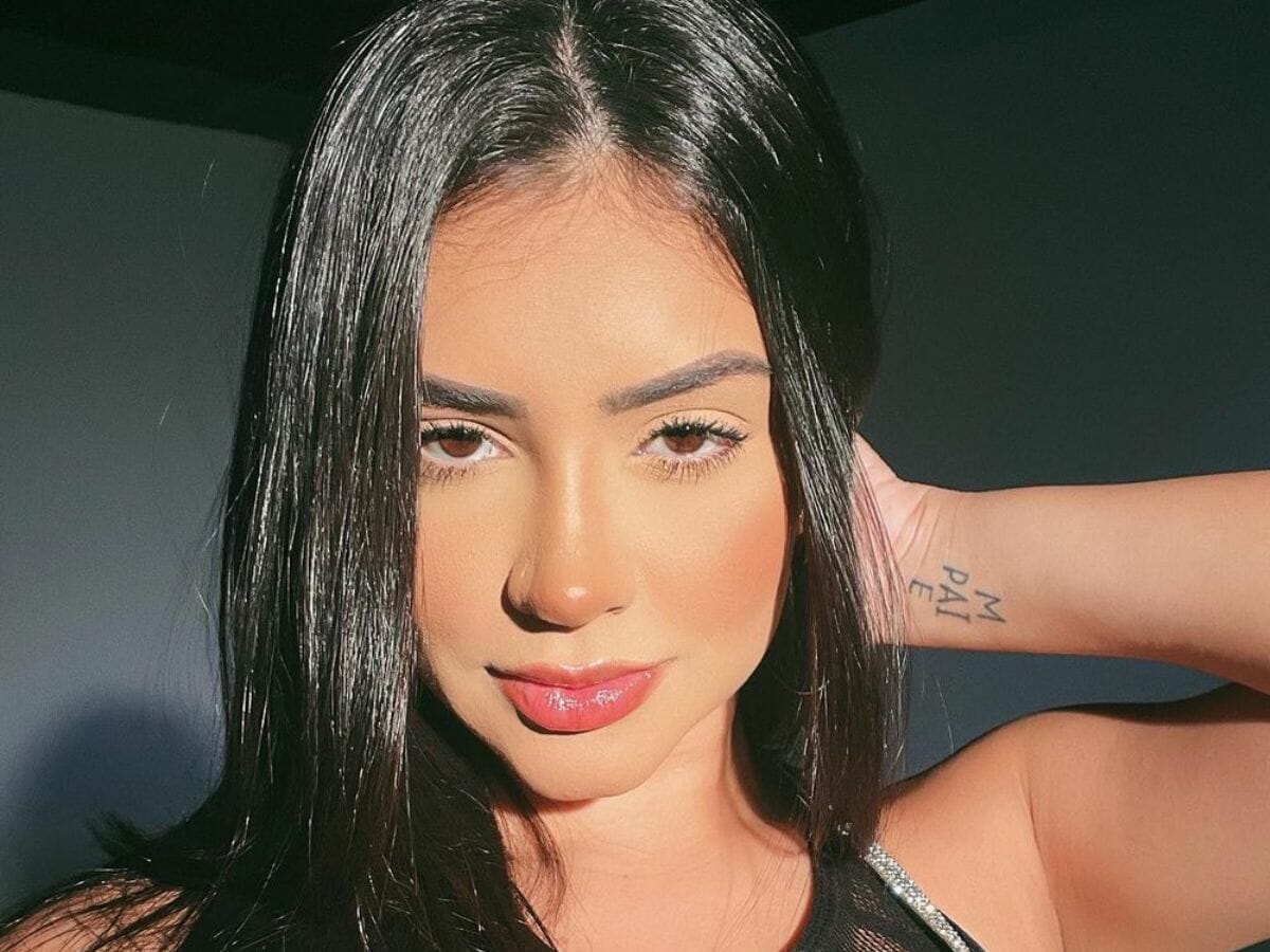 Vídeo de Tainá Costa rebolando o bumbum enorme viraliza