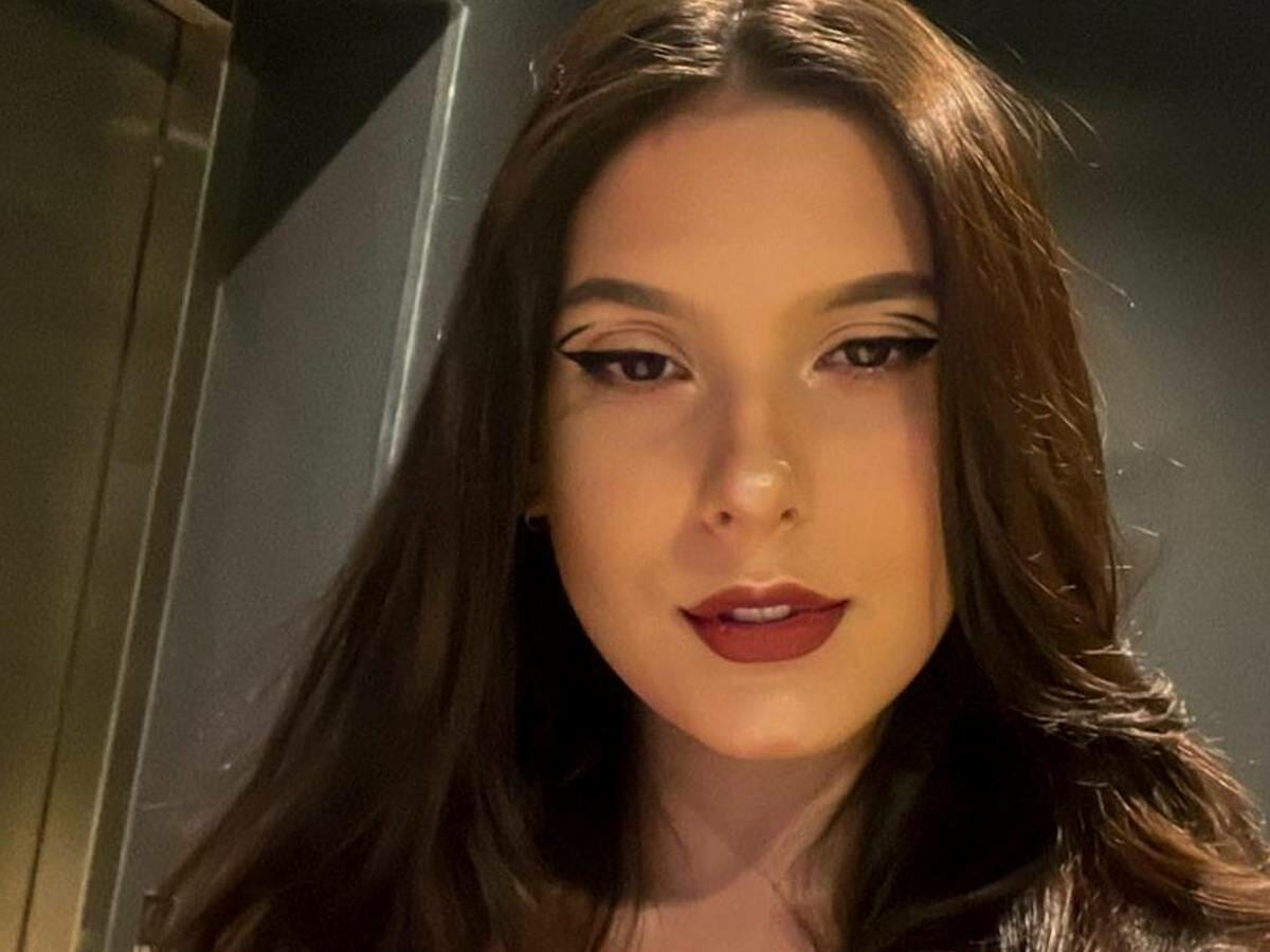 Ana Castela