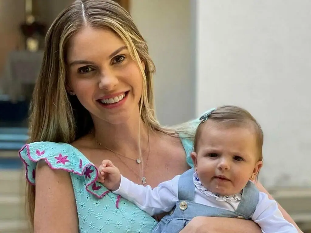 Bárbara Evans e a filha, Ayla