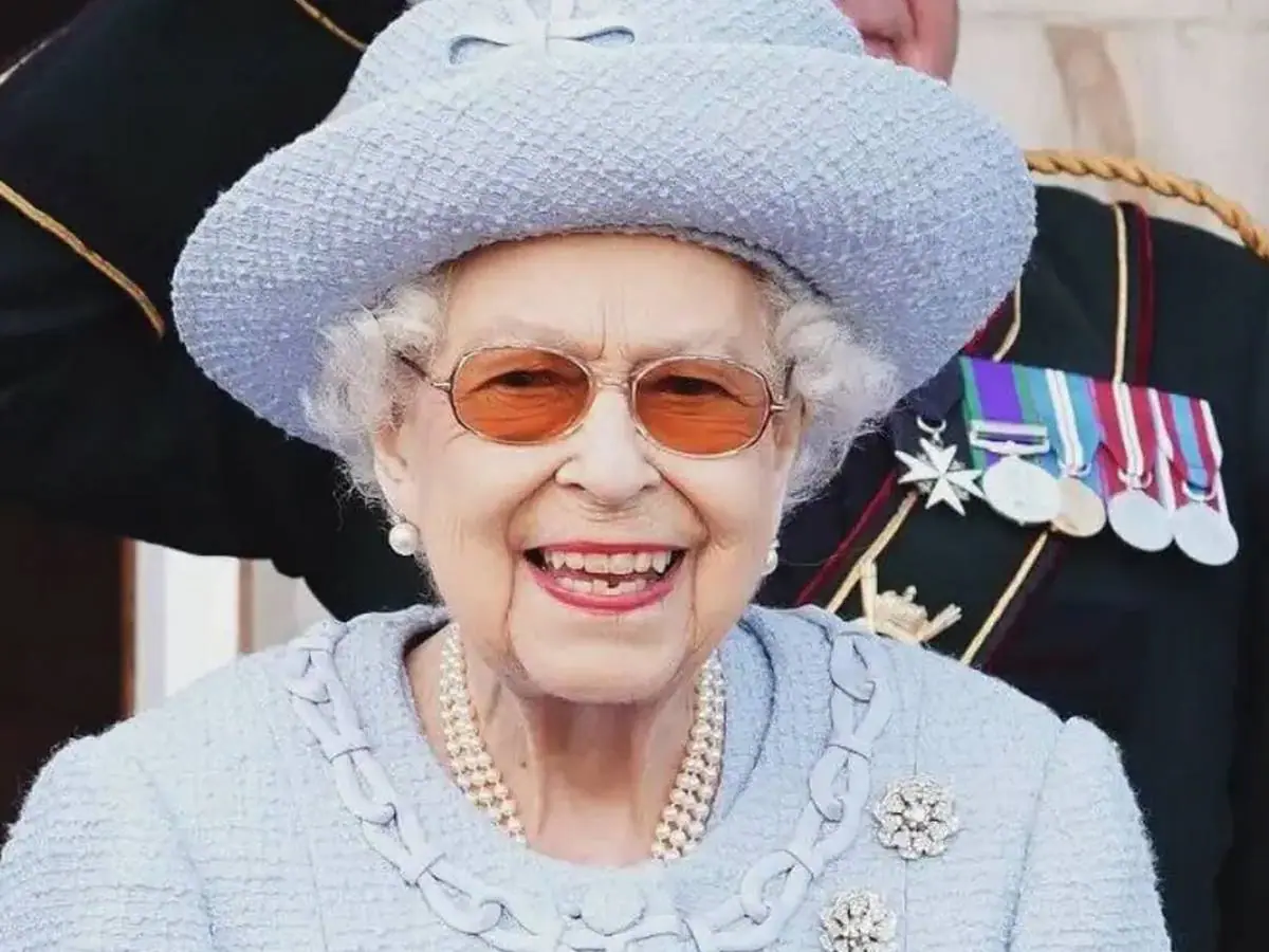 Realiza divulga última foto inédita da rainha Elizabeth II