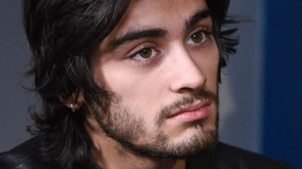 Ex One Direction, Zayn Malik, revela ter passado dificuldade na infância