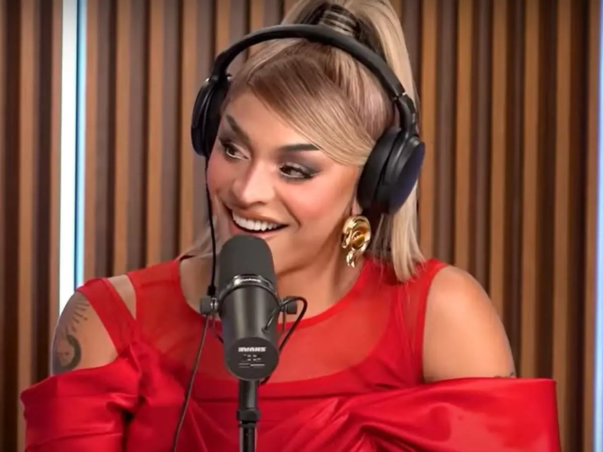 Pabllo Vittar confessa que já foi ‘marmita’ de casal famoso: “Era homem e mulher”