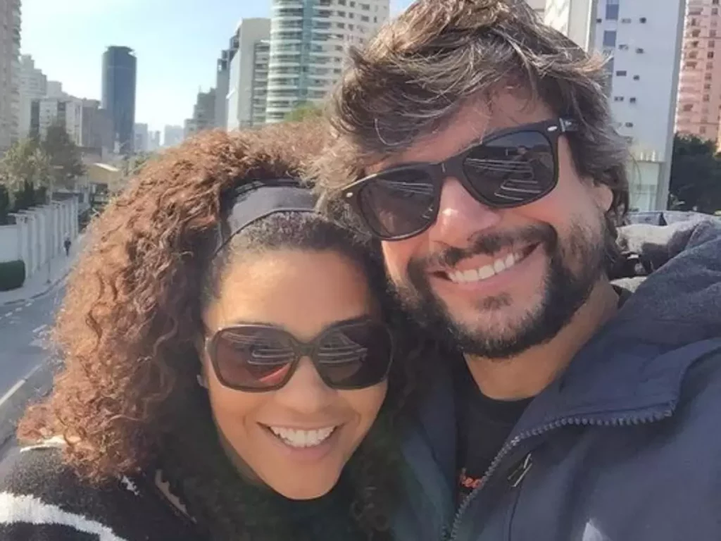 Juliana Alves e Ernani Nunes