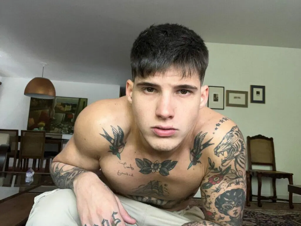 Gabriel Tavares