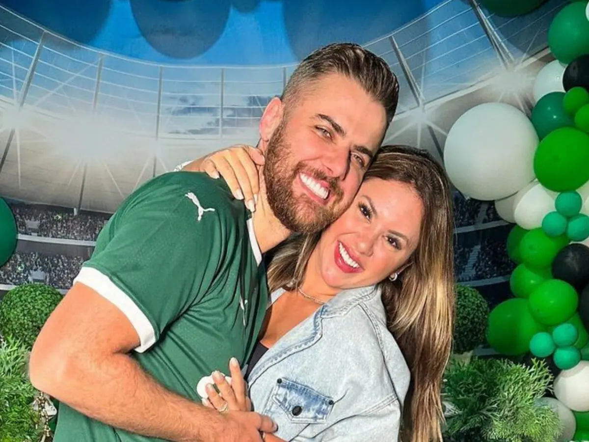 Zé Neto completa 33 anos e ganha festa de aniversário com tema do Palmeiras