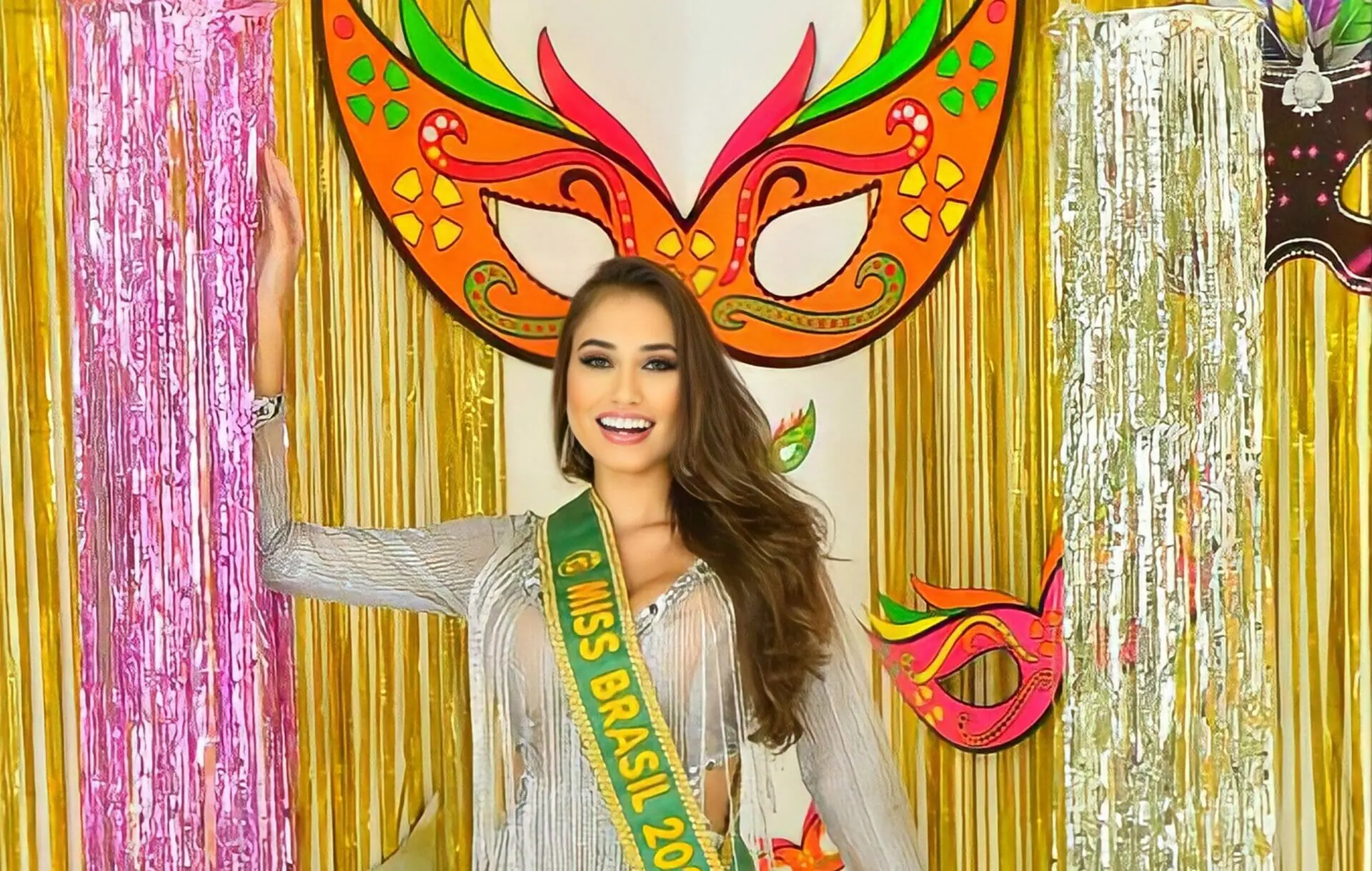 Miss Brasil Tatiana Bertoncini comemora o Carnaval com novo ensaio fotográfico