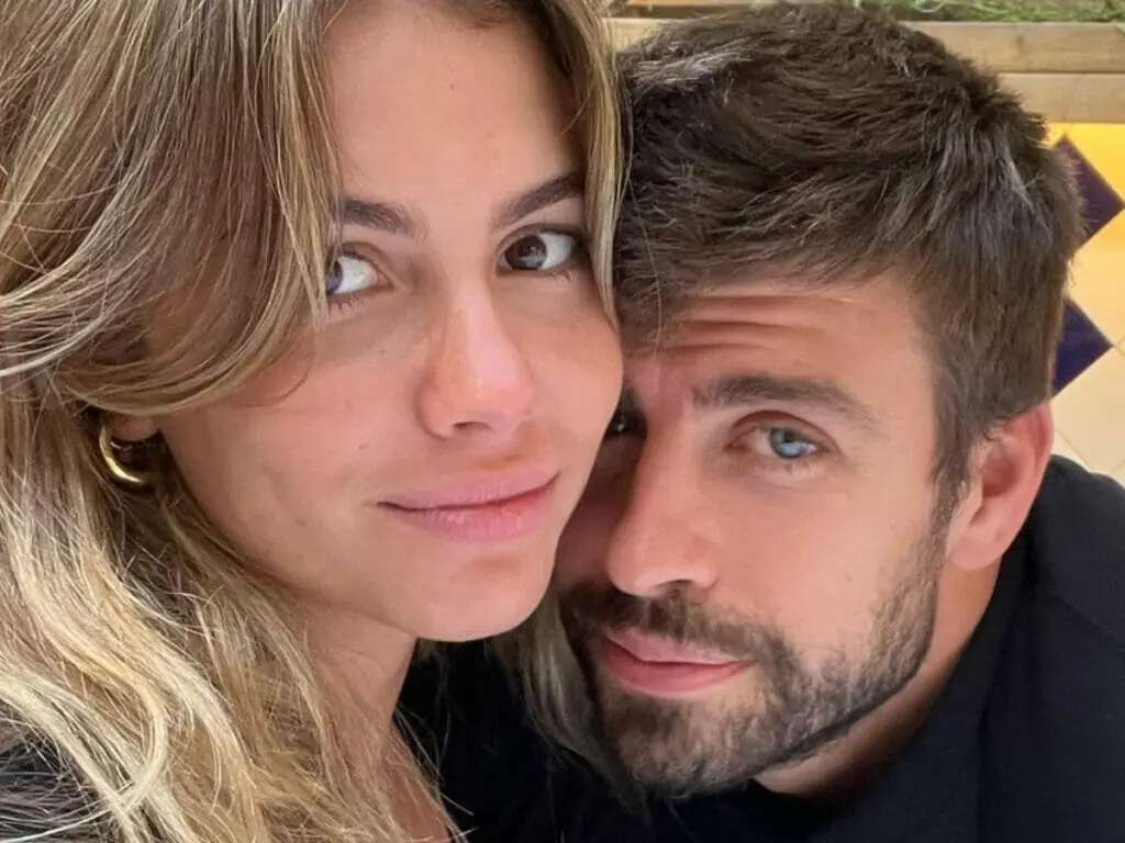 Clara Chía com Gerard Piqué