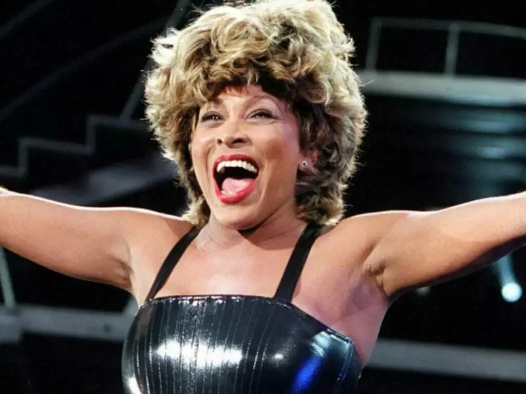 Tina Turner abriu o jogo sobre saúde debilitada meses antes de morrer