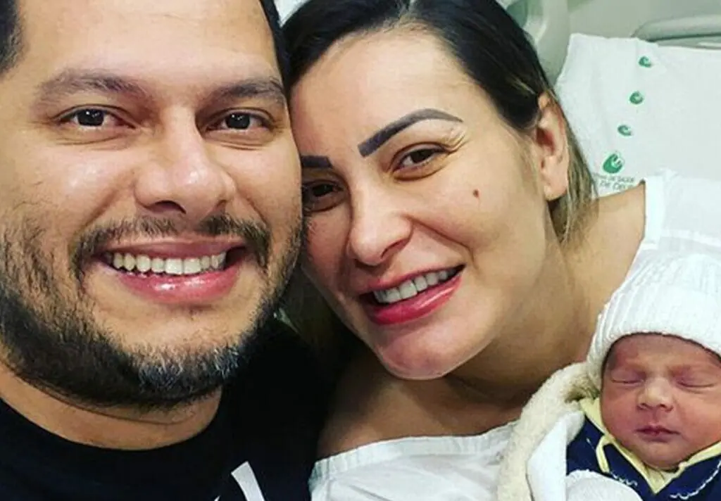 Andressa Urach ex-marido e filho