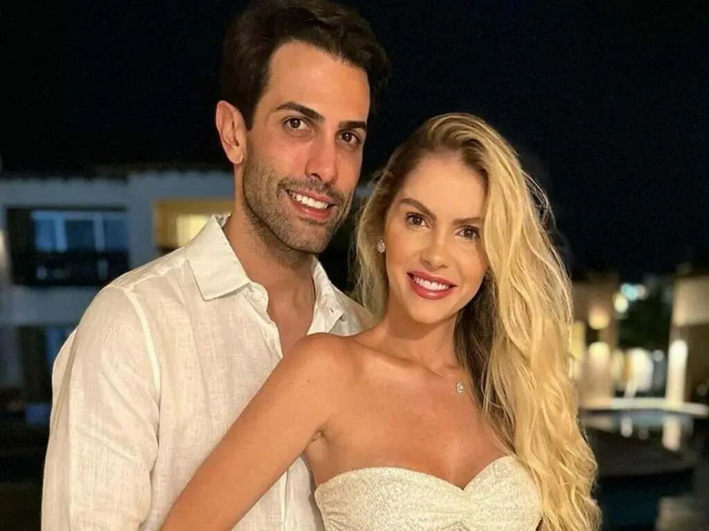 Bárbara Evans e Gustavo Theodoro