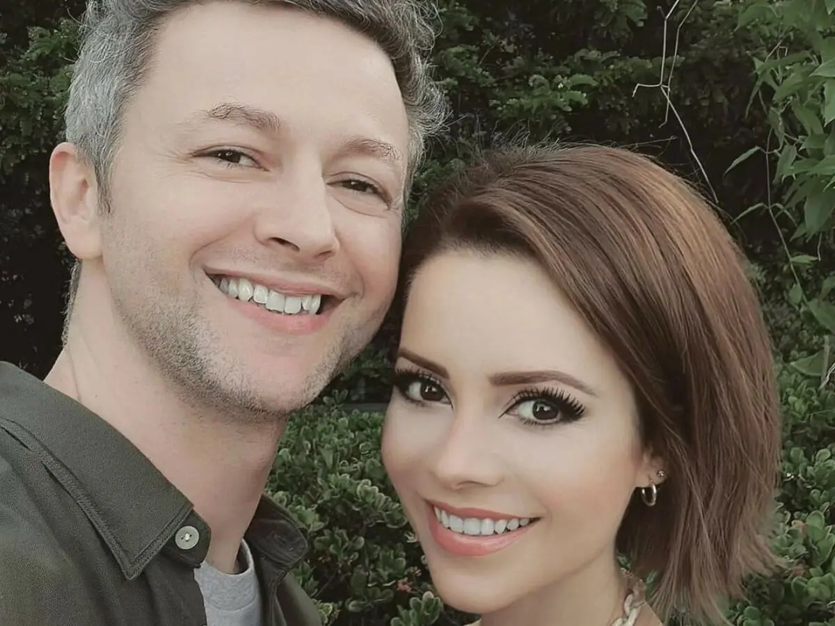 Qual o motivo do fim do casamento de Sandy e Lucas Lima? 2 semanas antes da separação, cantora postou declaração de amor