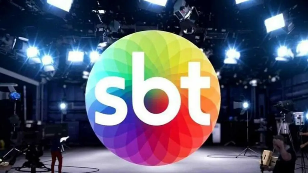 SBT contrata apresentador pela terceira vez