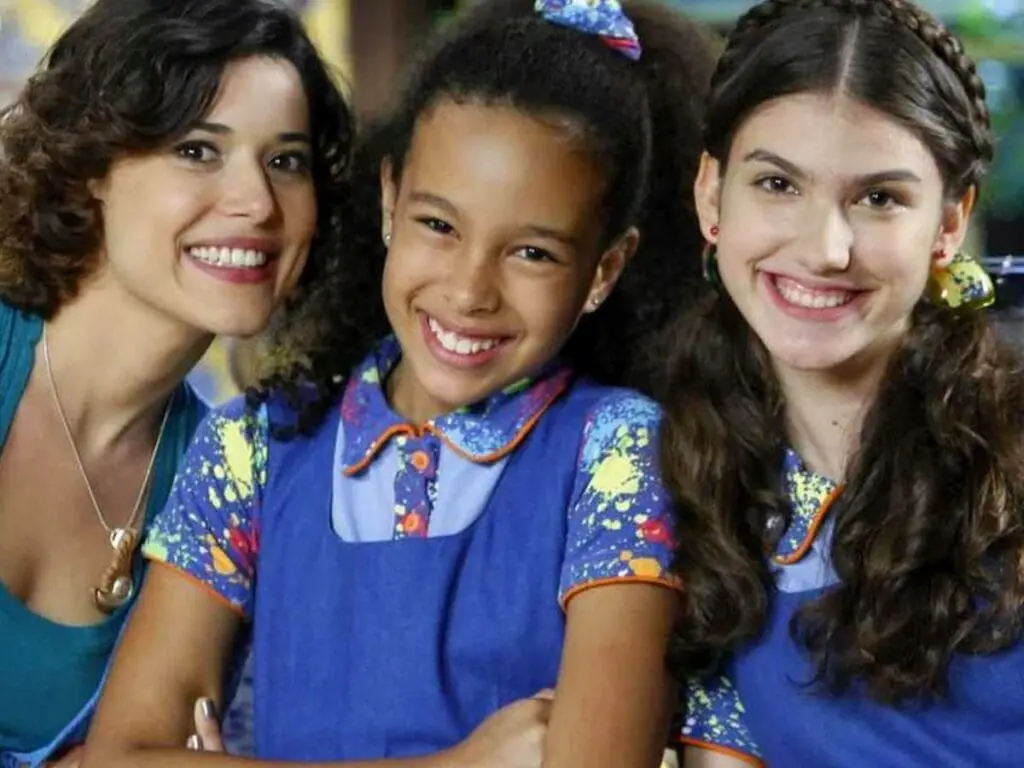 Manuela do Monte, Júlia Olliver e Giovanna Grigio em 'Chiquititas'