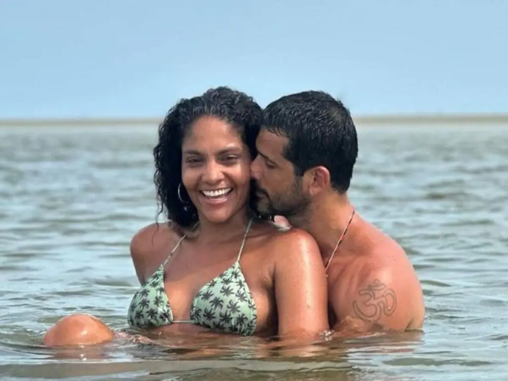 Barbara Reis e o marido Raphael Najan