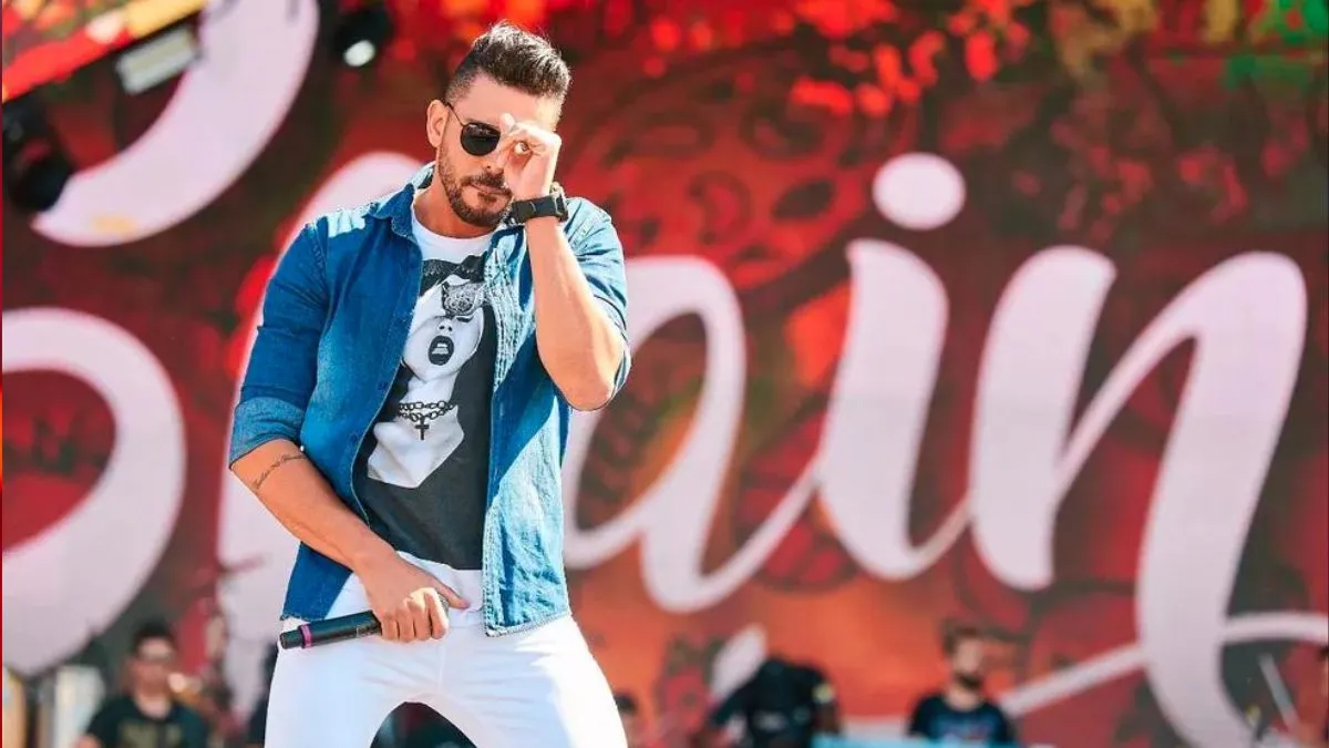 Cantor sertanejo é acusado de ficar nu e ejacular em frente à massagista em escândalo de importunação sexual