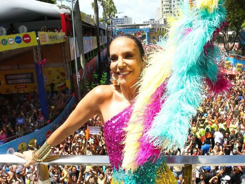 Internautas resgatam show polêmico de Ivete Sangalo no Festival de Verão