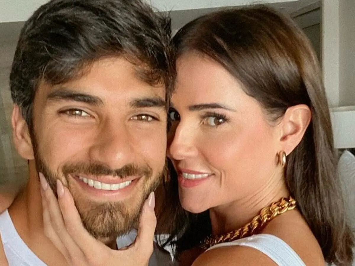 Deborah Secco e Hugo Moura