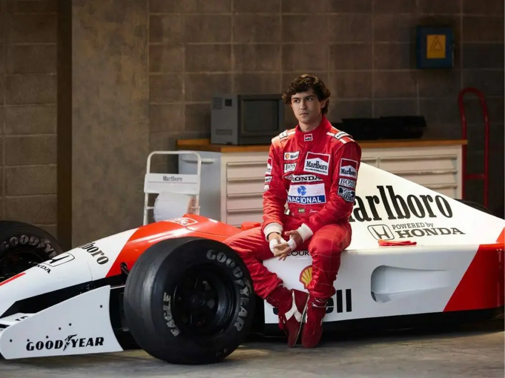 Gabriel Leone interpreta Ayrton Senna em série da Netflix