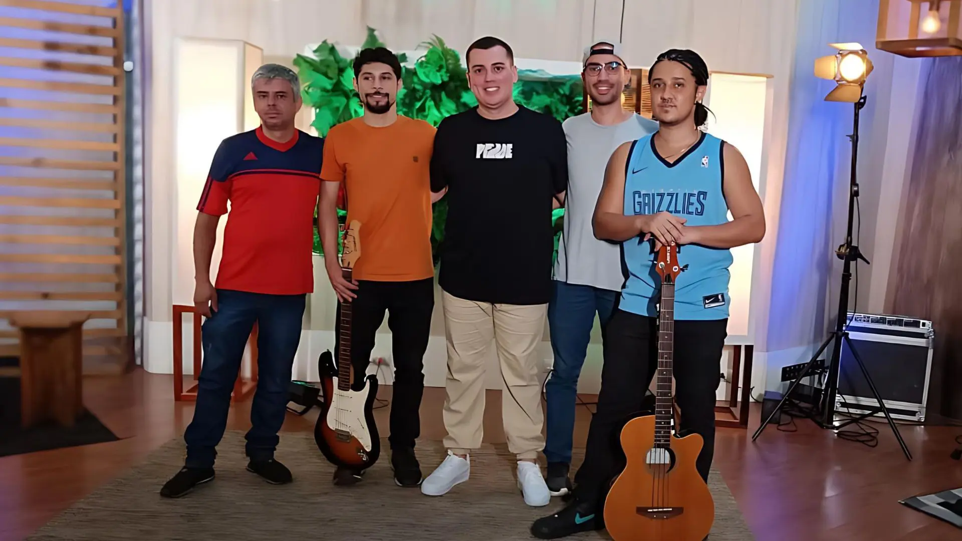 Música 'Leite Com Pera Que Se Cuide' Ganha Videoclipe