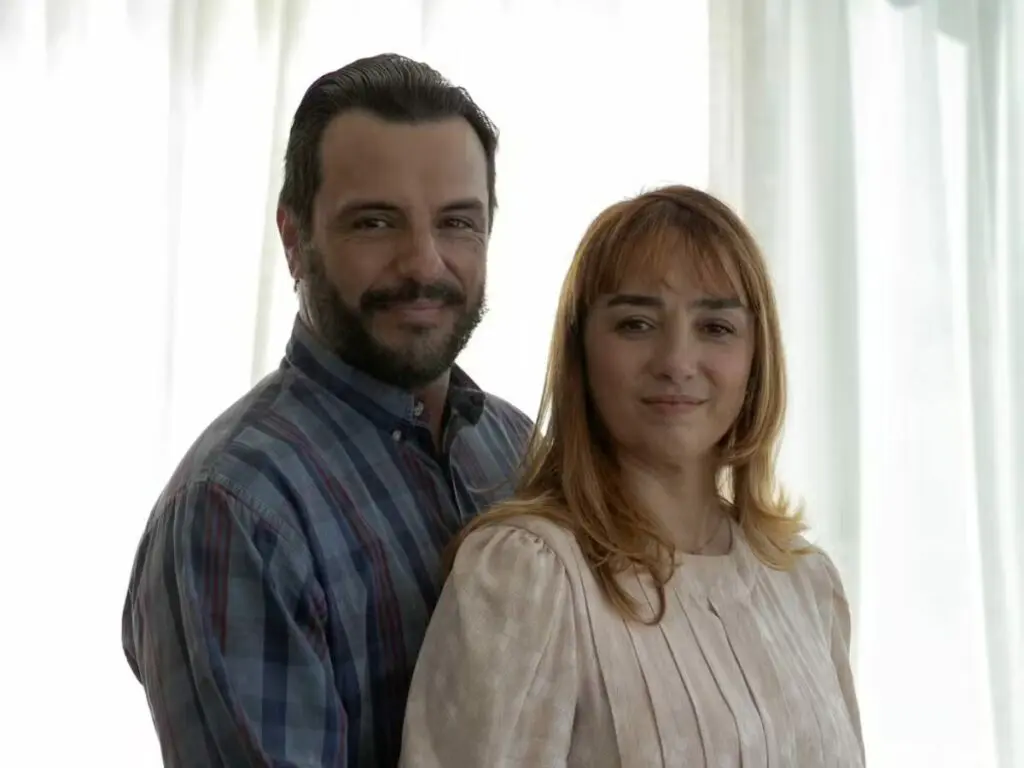 Molina (Rodrigo Lombardi) e Cecília (Simone Spoladore)