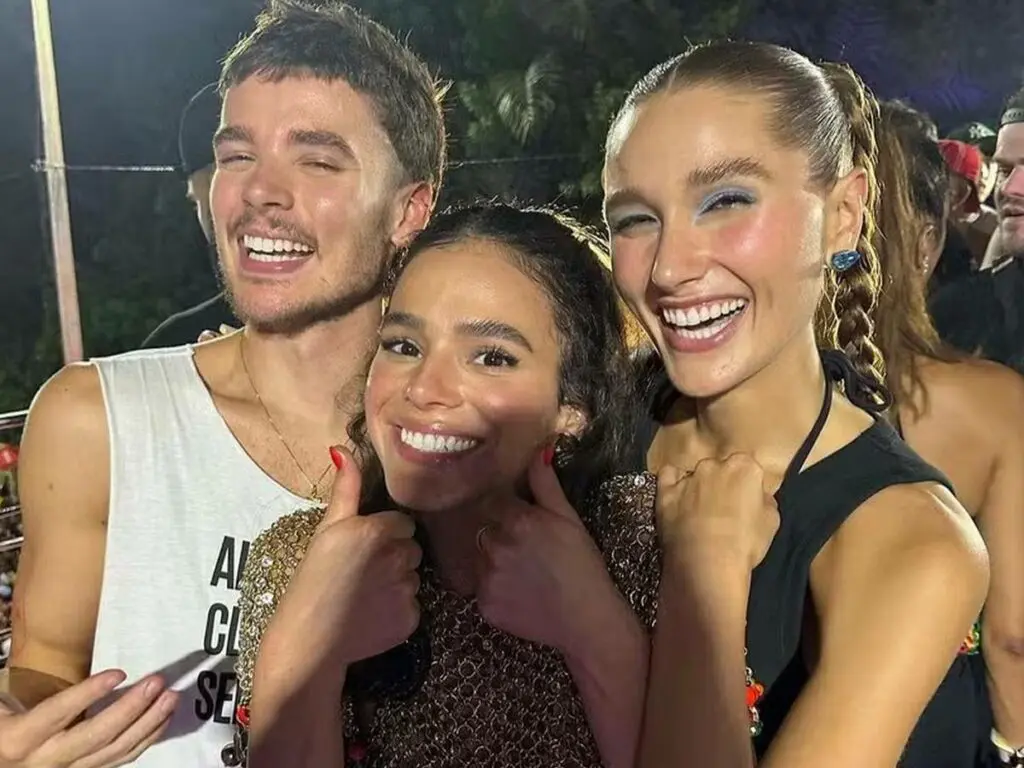 João Lucas, Bruna Marquezine e Sasha Meneghel