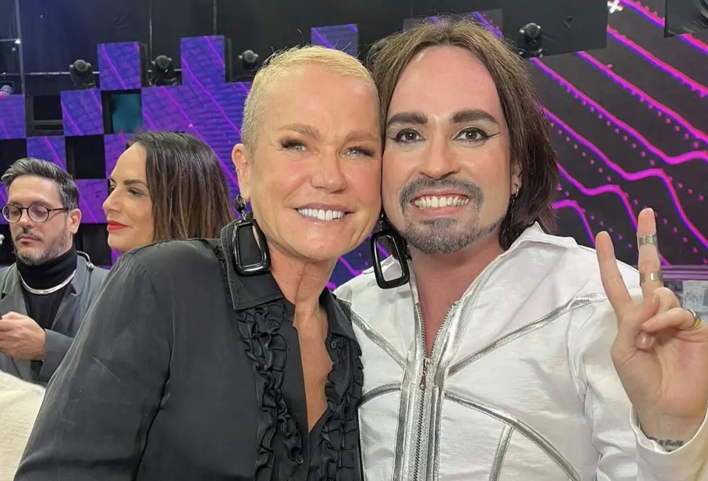 Johnny Hooker fala sobre homenagem a Xuxa no “Caldeirão com Mion”: “Foi surreal!”